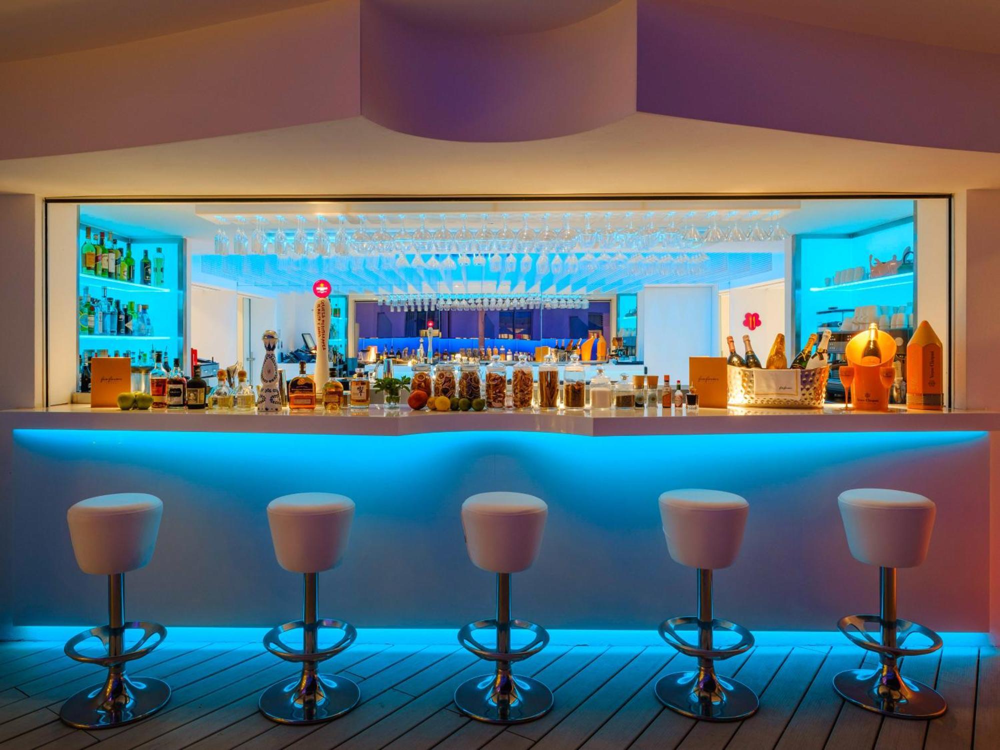 Five Flowers Hotel Formentera, Member Of Melia Collection Es Pujols Esterno foto